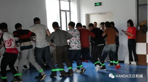 1753778975369225.png 202.png